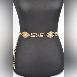 The Royal Metallic Metal Disk Chain Statement Belt
